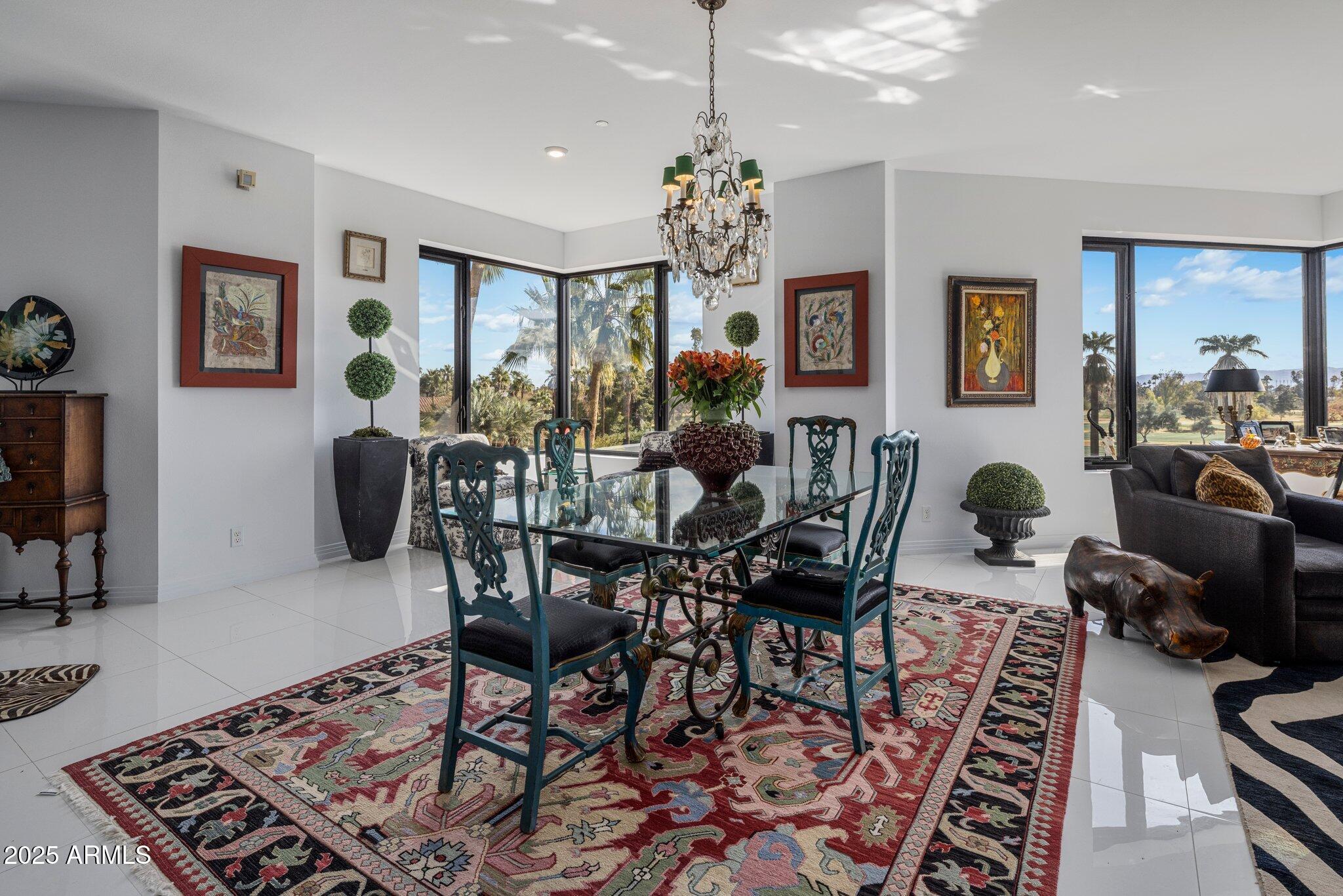 1040 E OSBORN Road 302