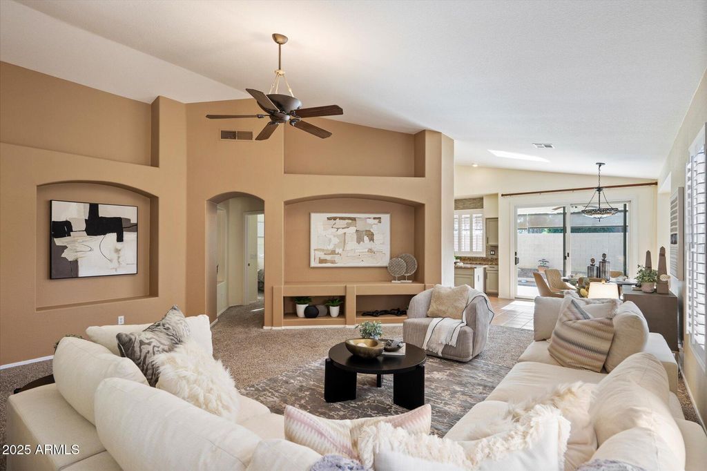 Photo of 975 W Azalea Place, Chandler, AZ 85248 (MLS # 6948803)