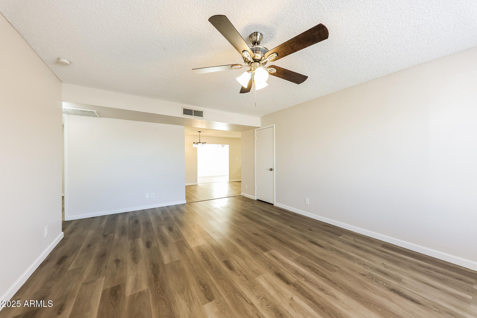 7227 W TURQUOISE Avenue