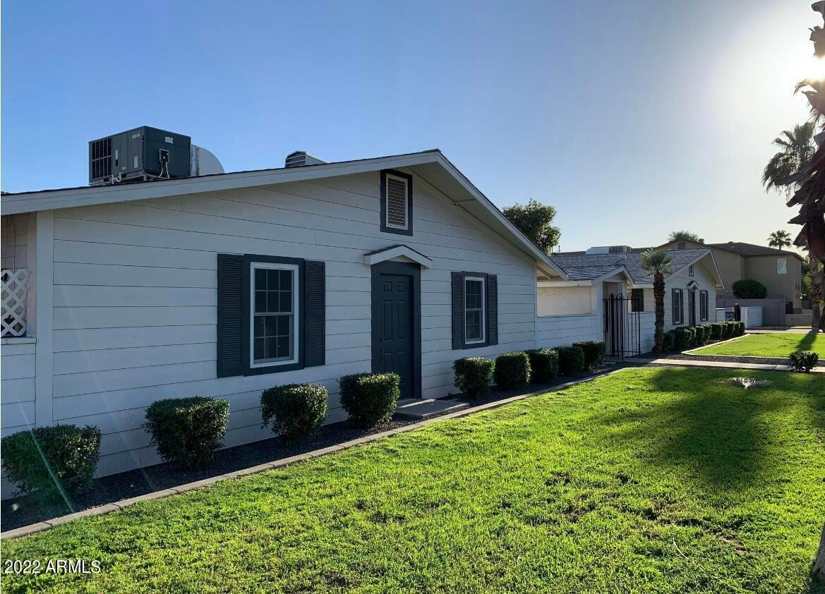 2021 W Hayward Avenue Apt 12