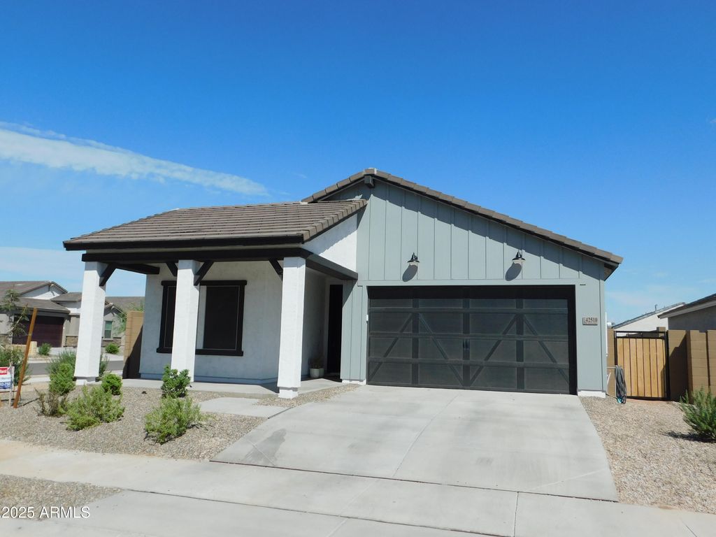 Photo of 42510 W Vincent Drive, Maricopa, AZ 85138 (MLS # 6934319)