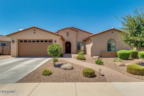 2497 E ARIS DR, GILBERT, AZ 85298 - Image fcce7214ffff27ec5f99d074376f3fb2/4092318312