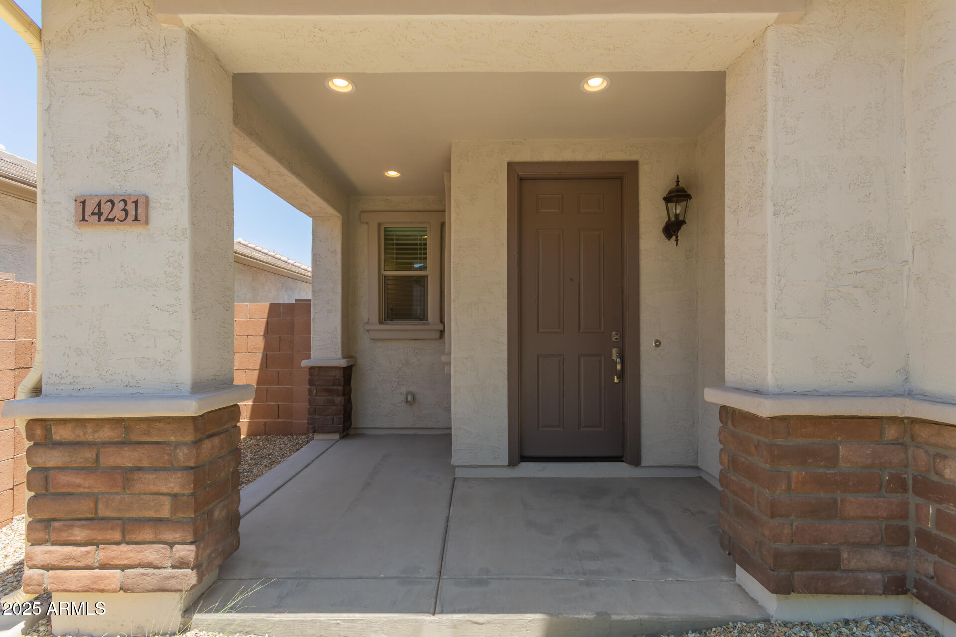 14231 W BRONCO Trail