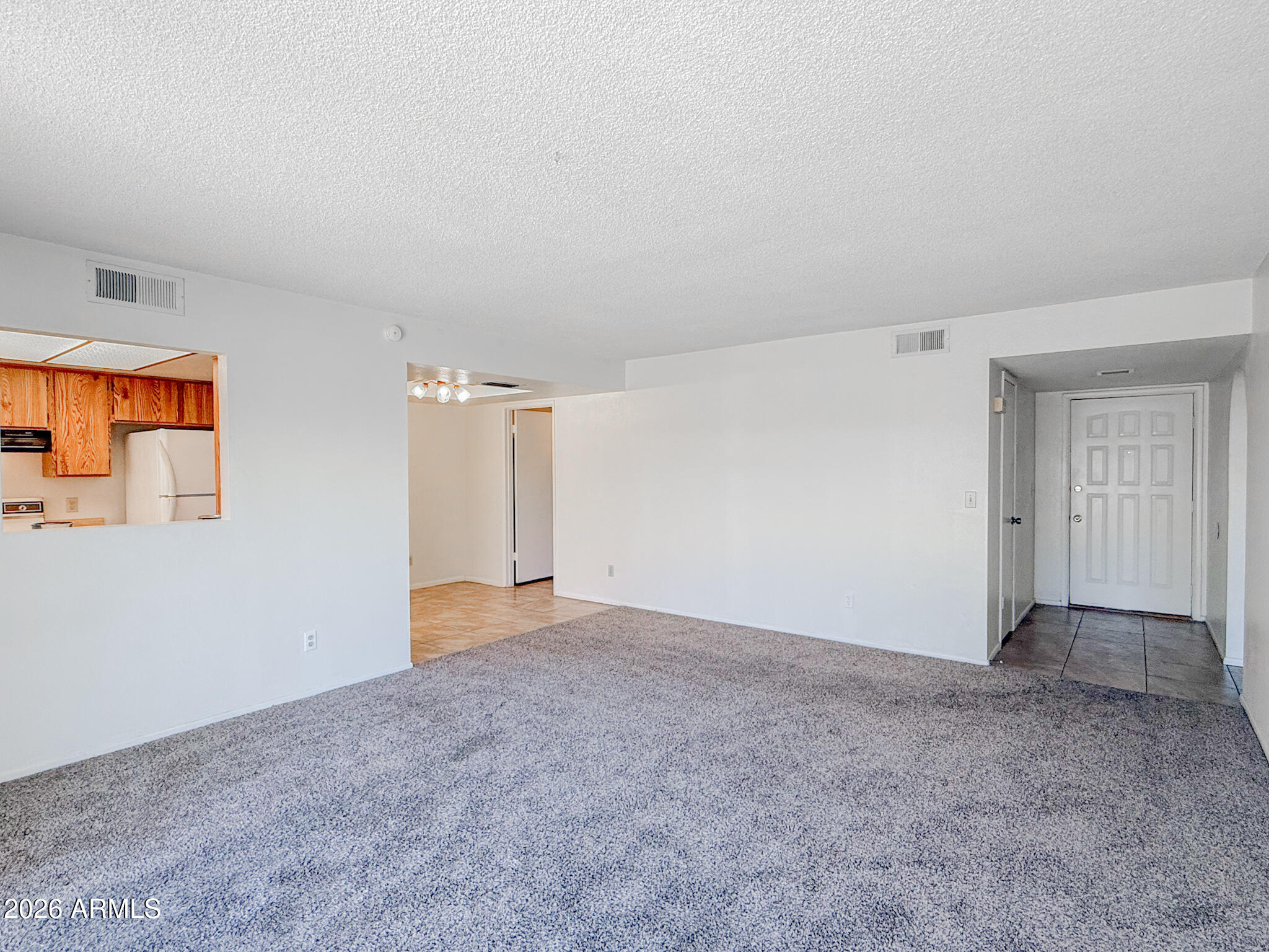 812 W DUKE Drive