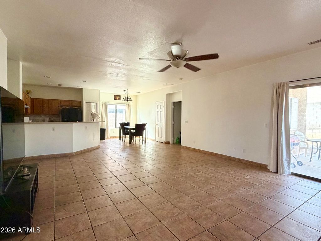 Photo of 506 W Del Rio Lane, Avondale, AZ 85323 (MLS # 6966913)