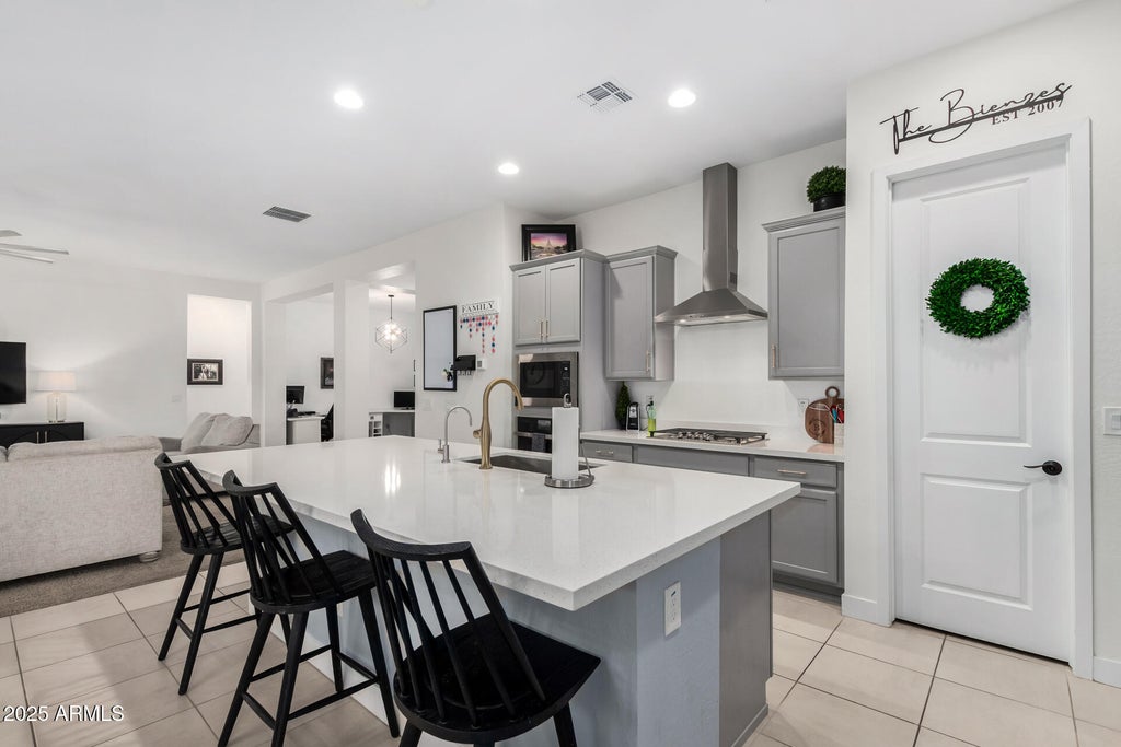 Photo of 21160 E Thornton Road, Queen Creek, AZ 85142 (MLS # 7084508)