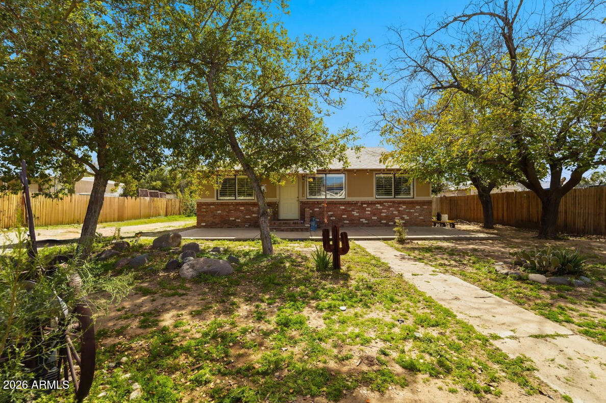 19361 E Spencer Street