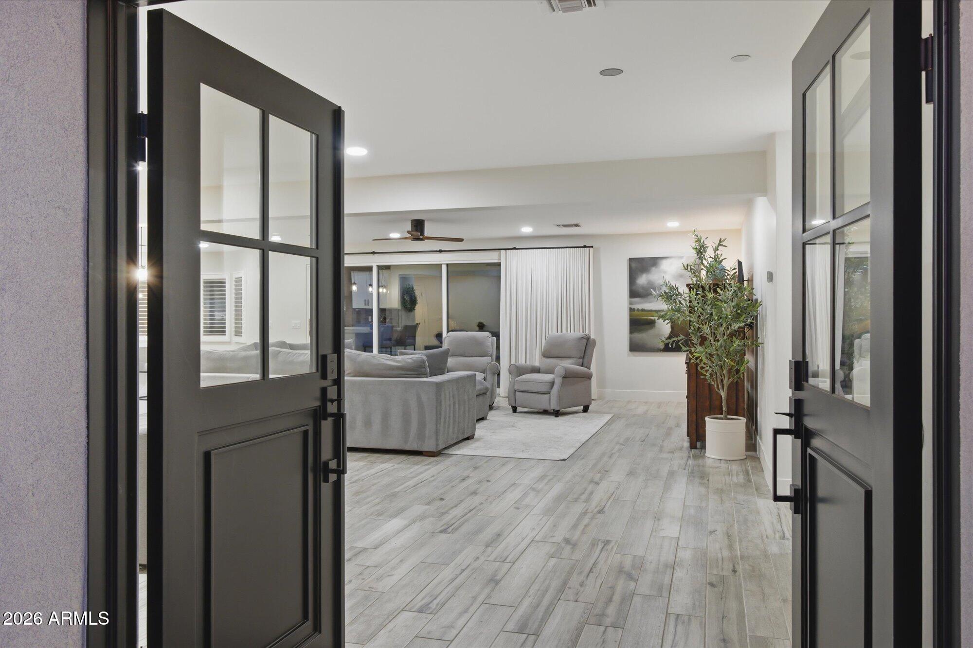 WHISPERING HILLS - Residential