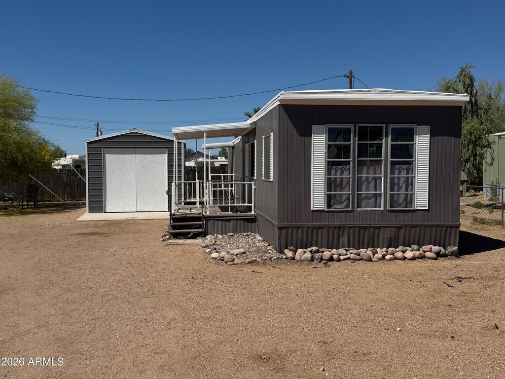 Photo of 1922 N Desert View Drive, Apache Junction, AZ 85120 (MLS # 7006283)