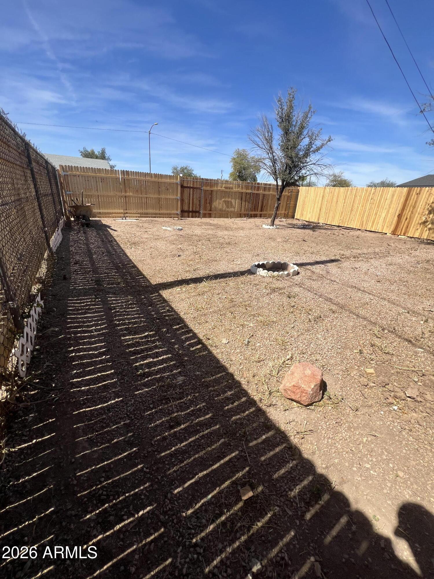 3045 W CORONADO Road