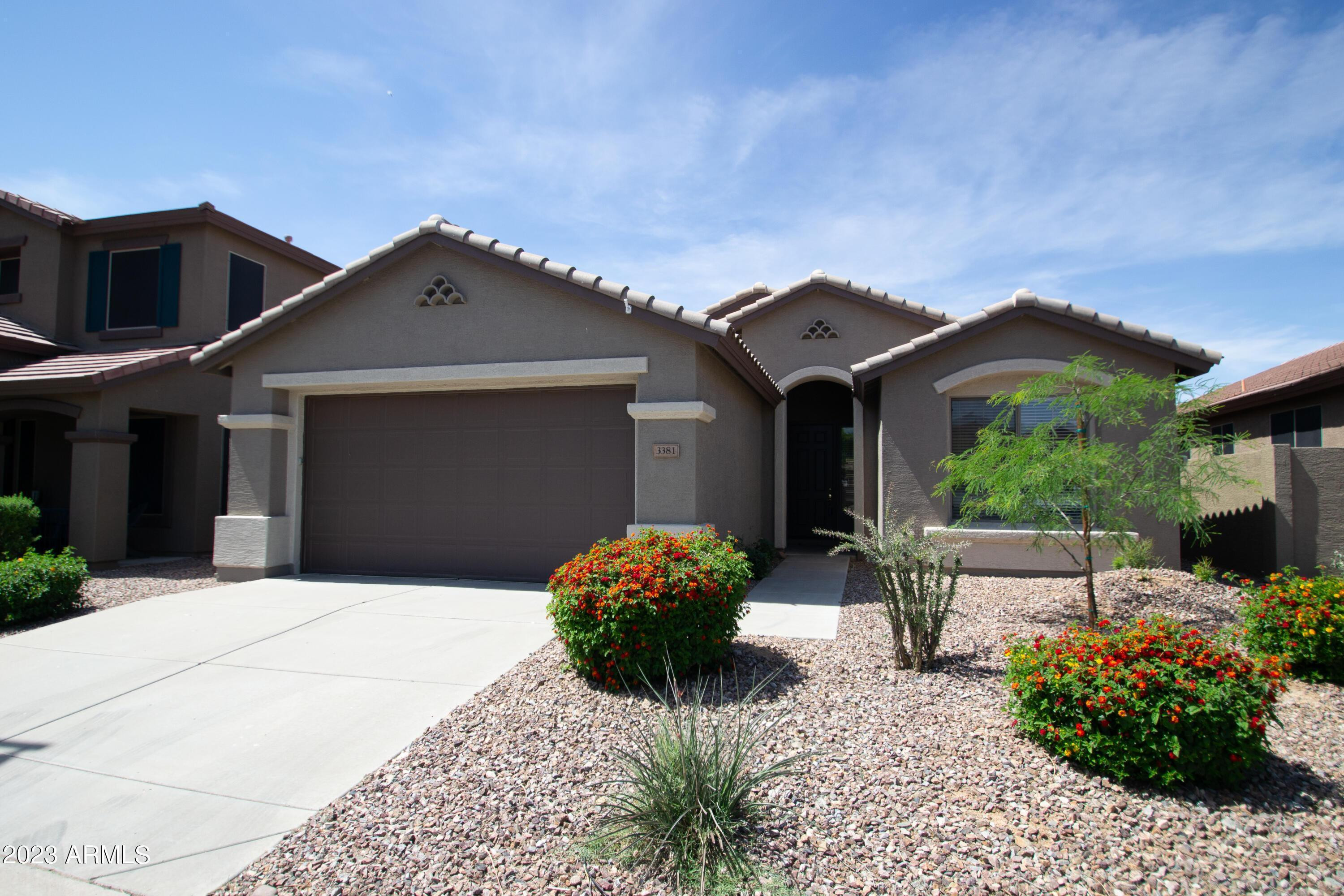 3381 W THOREAU Lane