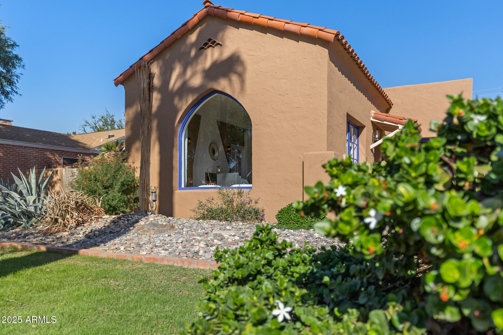 514 W MONTE VISTA Road