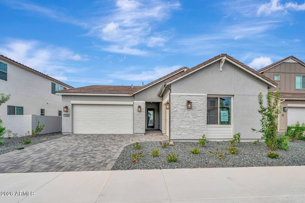 Photo of 1962 E Pendolino Road, San Tan Valley, AZ 85140 (MLS # 7075541)