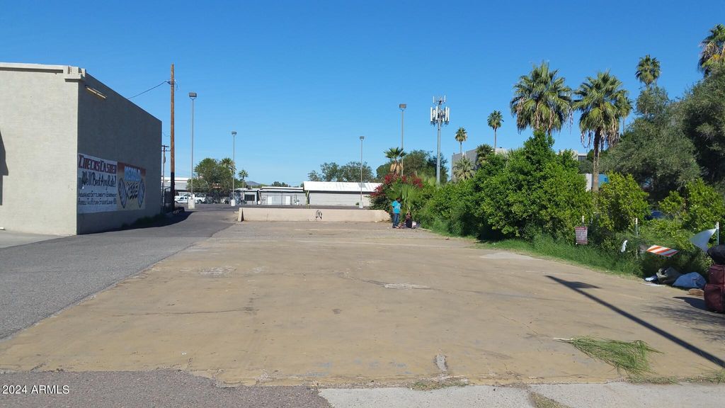 Photo of 654 W Camelback Road #13, Phoenix, AZ 85013 (MLS # 6671831)