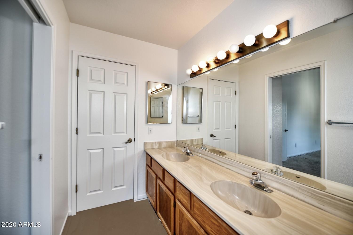 TRACT UNIT 115 AMD - Residential