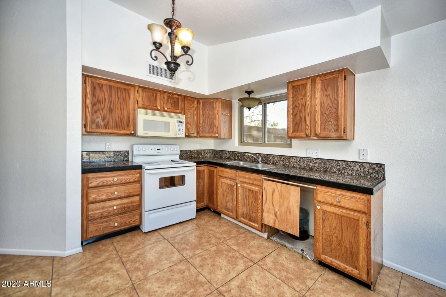 TRACT UNIT 115 AMD - Residential