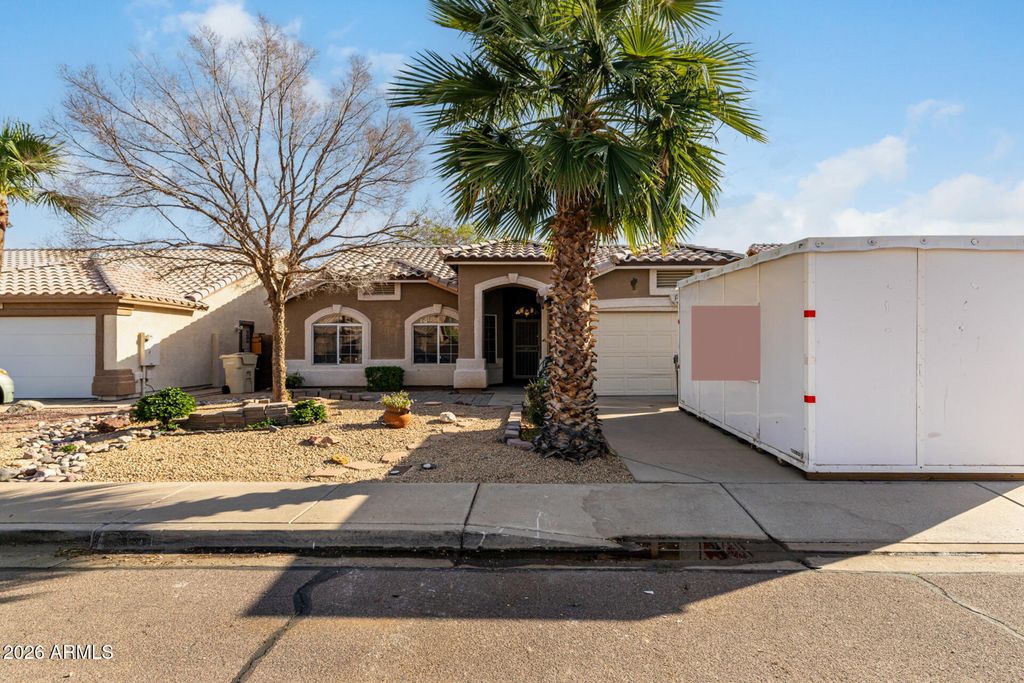 Photo of 8631 W Fullam Street, Peoria, AZ 85382 (MLS # 6994288)