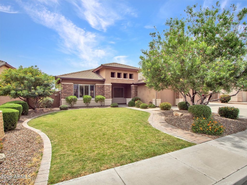 Photo of 8537 W Mohawk Lane, Peoria, AZ 85382 (MLS # 7018554)