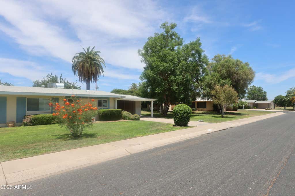 Photo of 10222 W Snead Circle S, Sun City, AZ 85351 (MLS # 7041254)