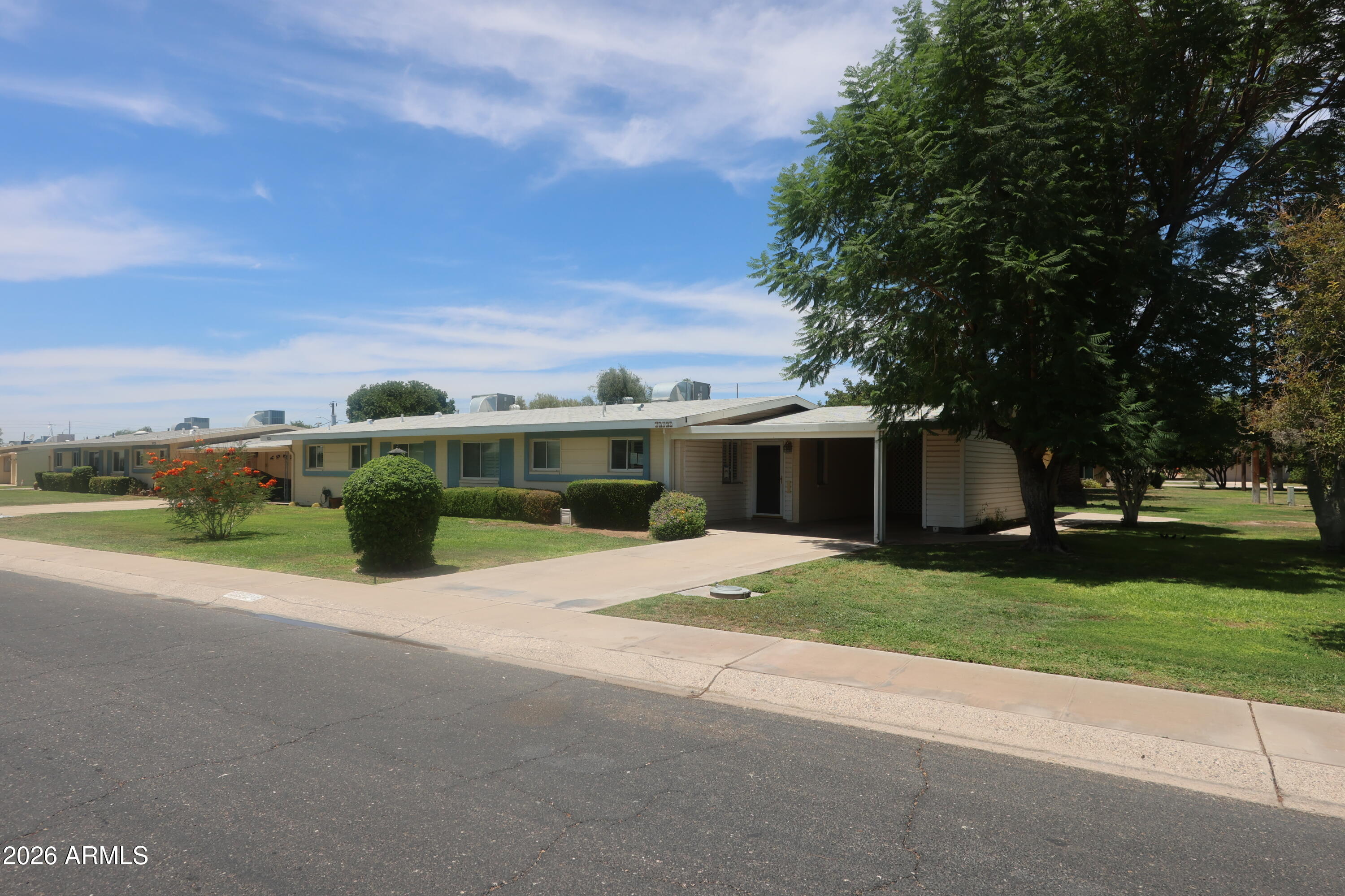 10222 W SNEAD Circle S