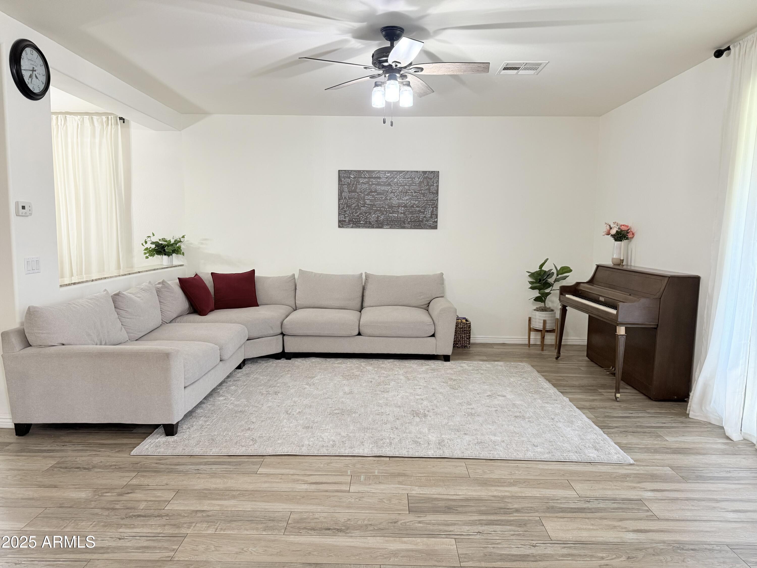 12054 W LOUISE Court W