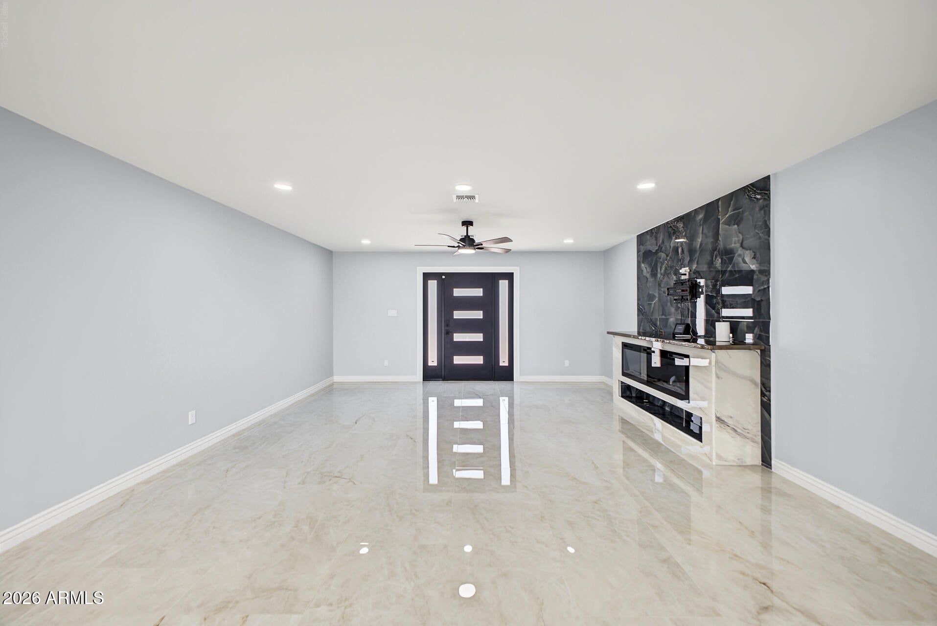 8643 E MARIPOSA Drive