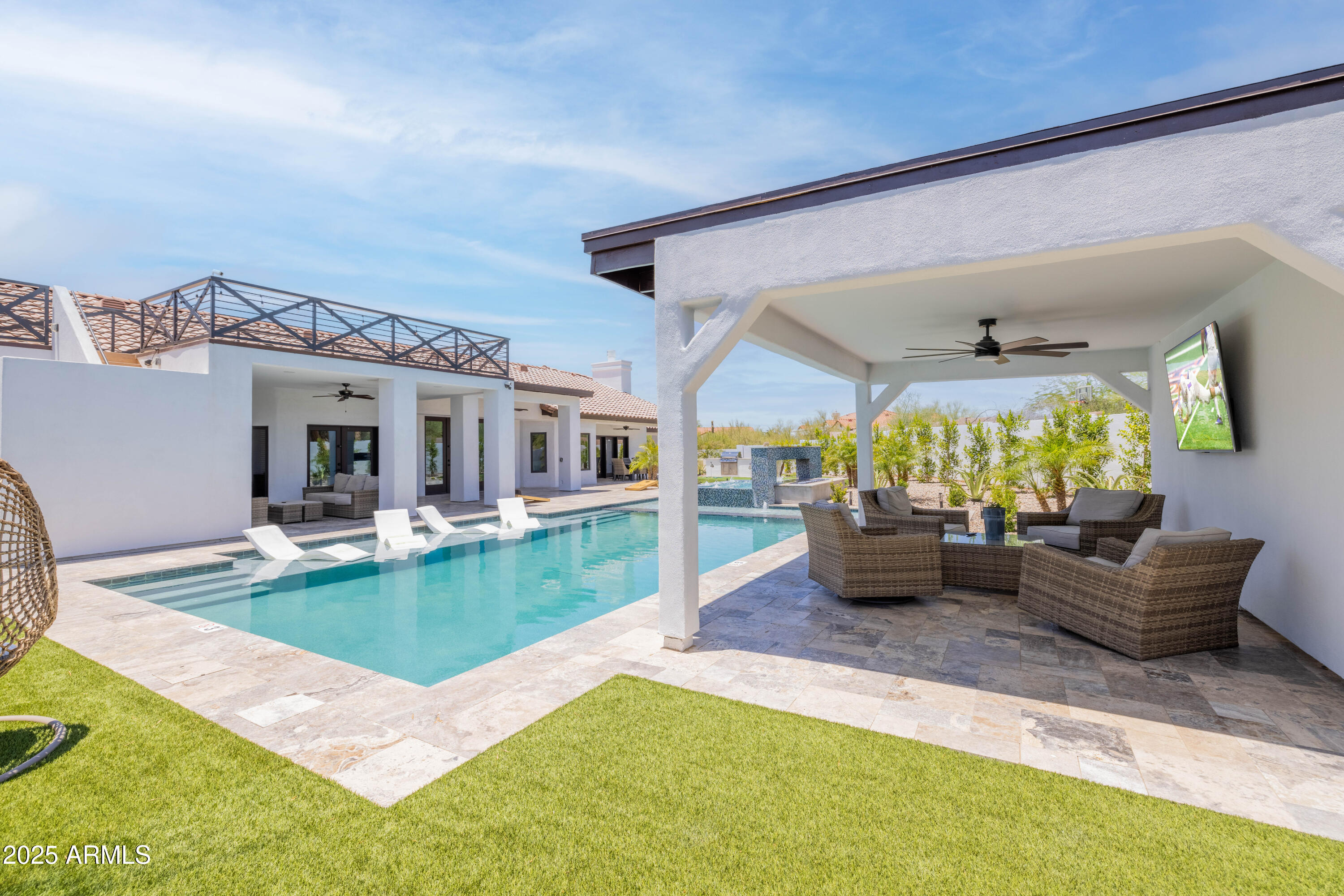 PARADISE HEIGHTS - Residential