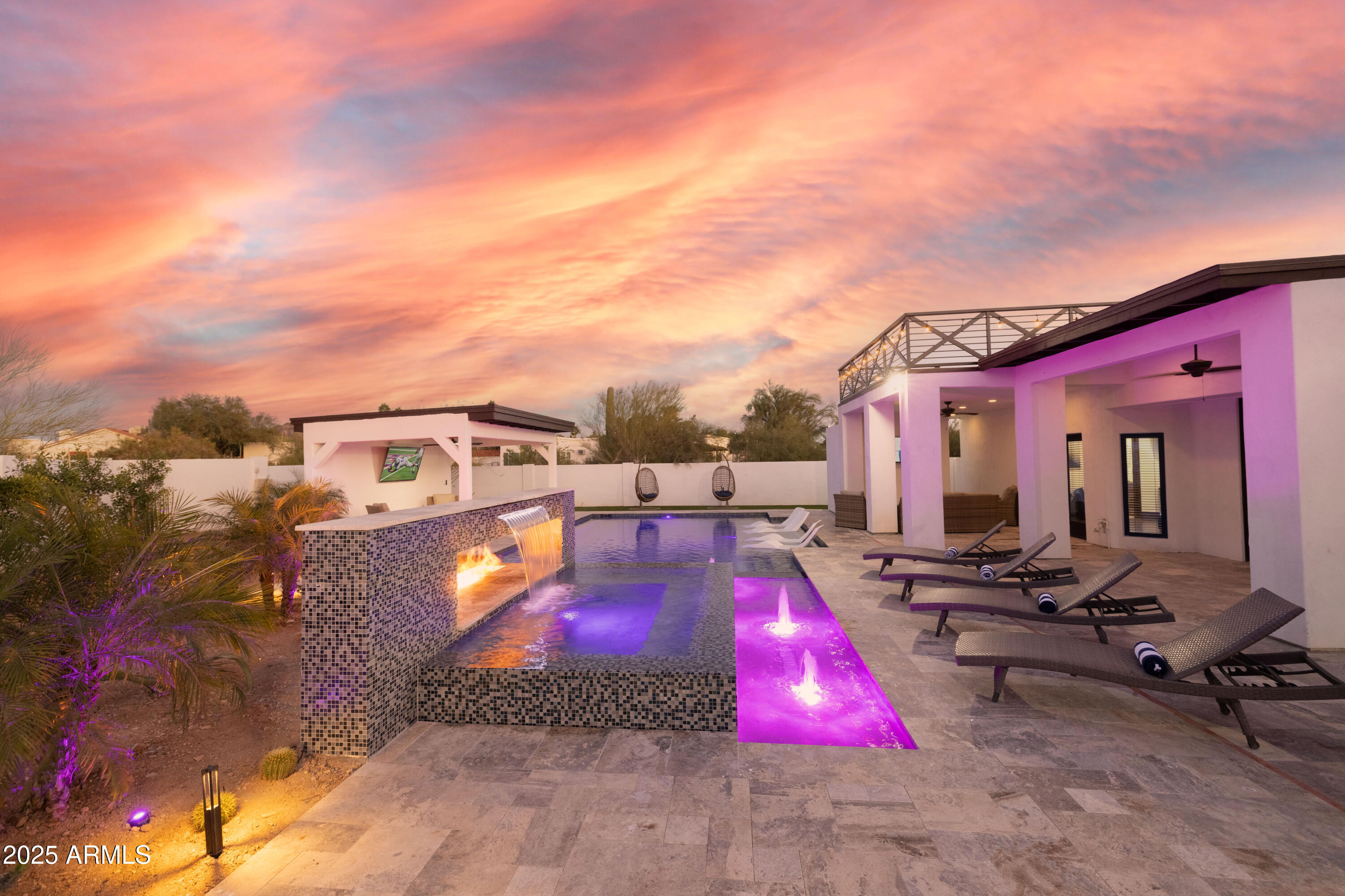 PARADISE HEIGHTS - Residential
