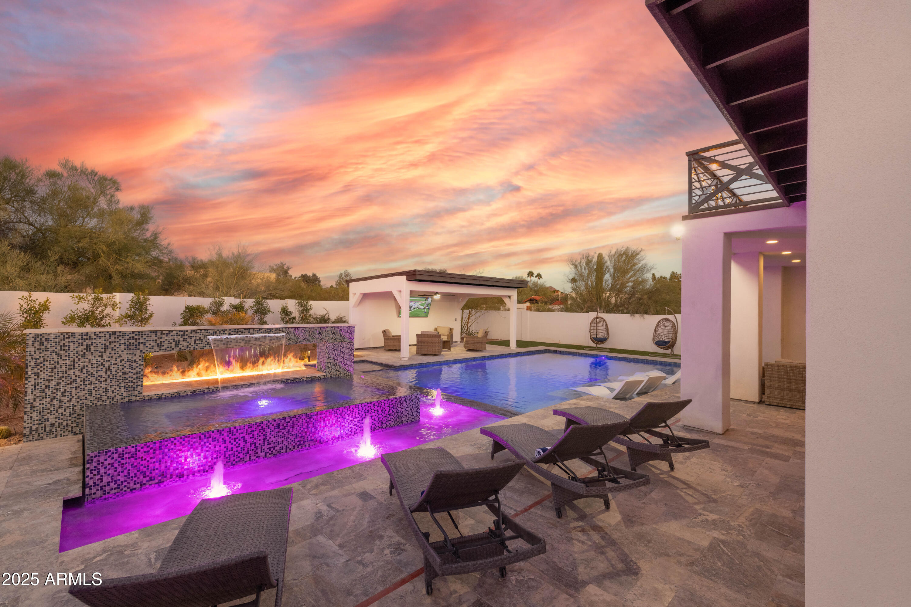 PARADISE HEIGHTS - Residential