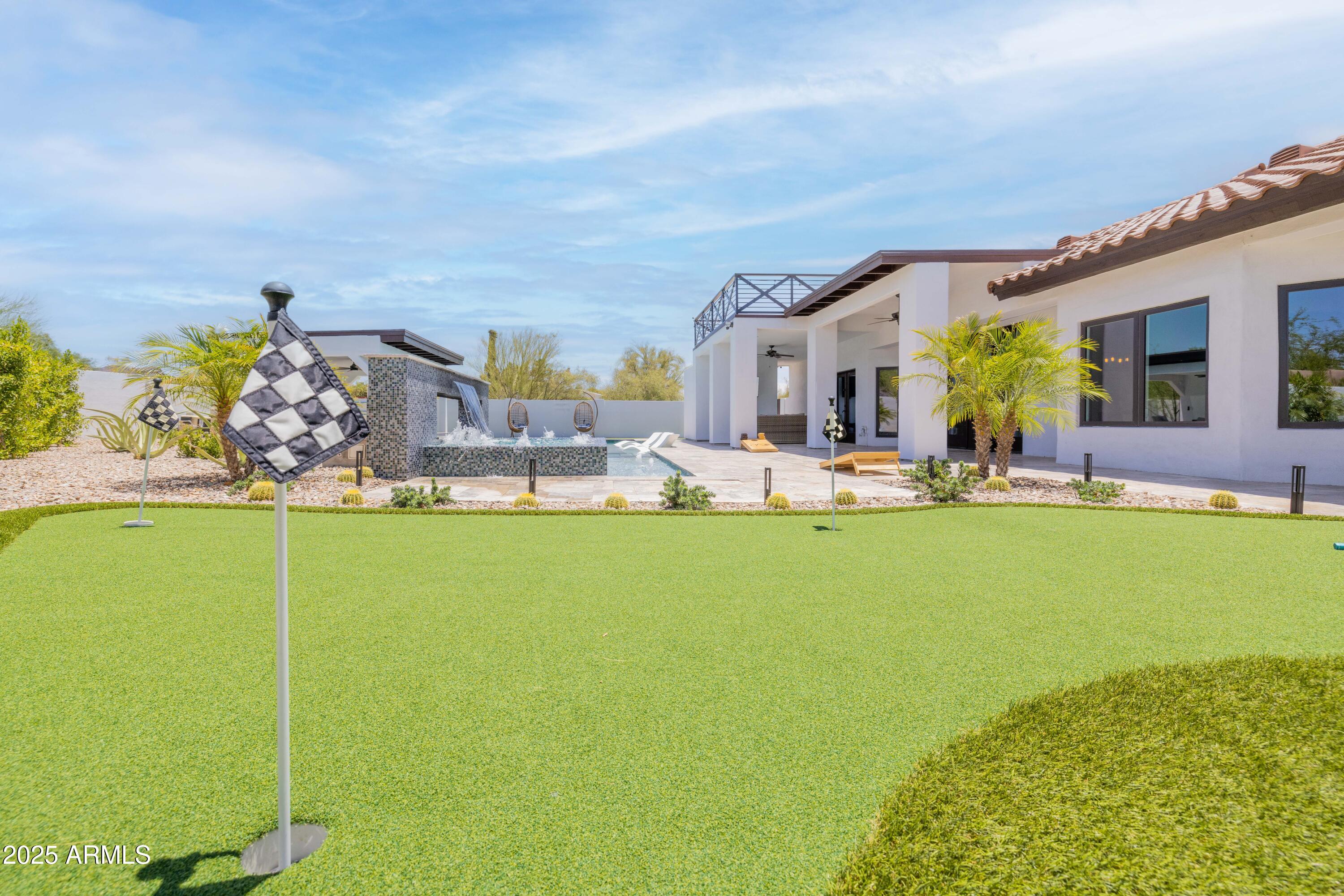 PARADISE HEIGHTS - Residential