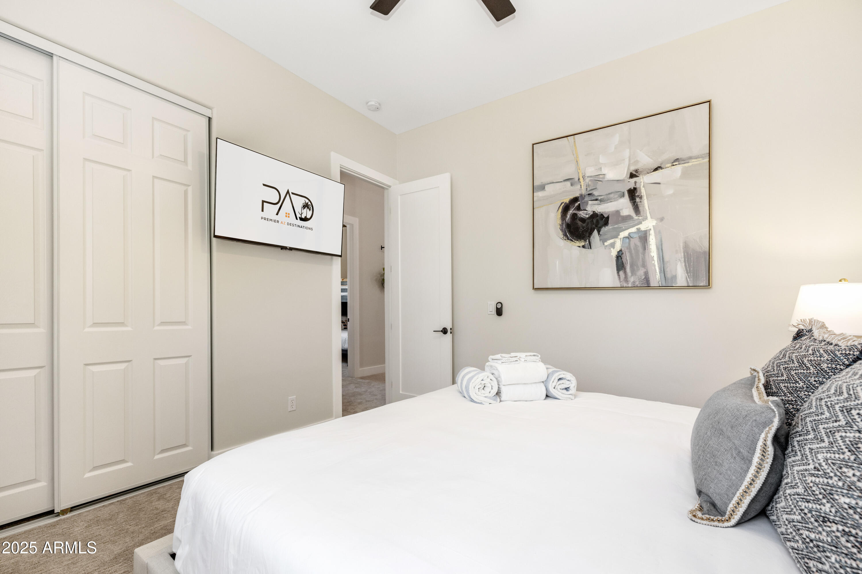 PARADISE HEIGHTS - Residential