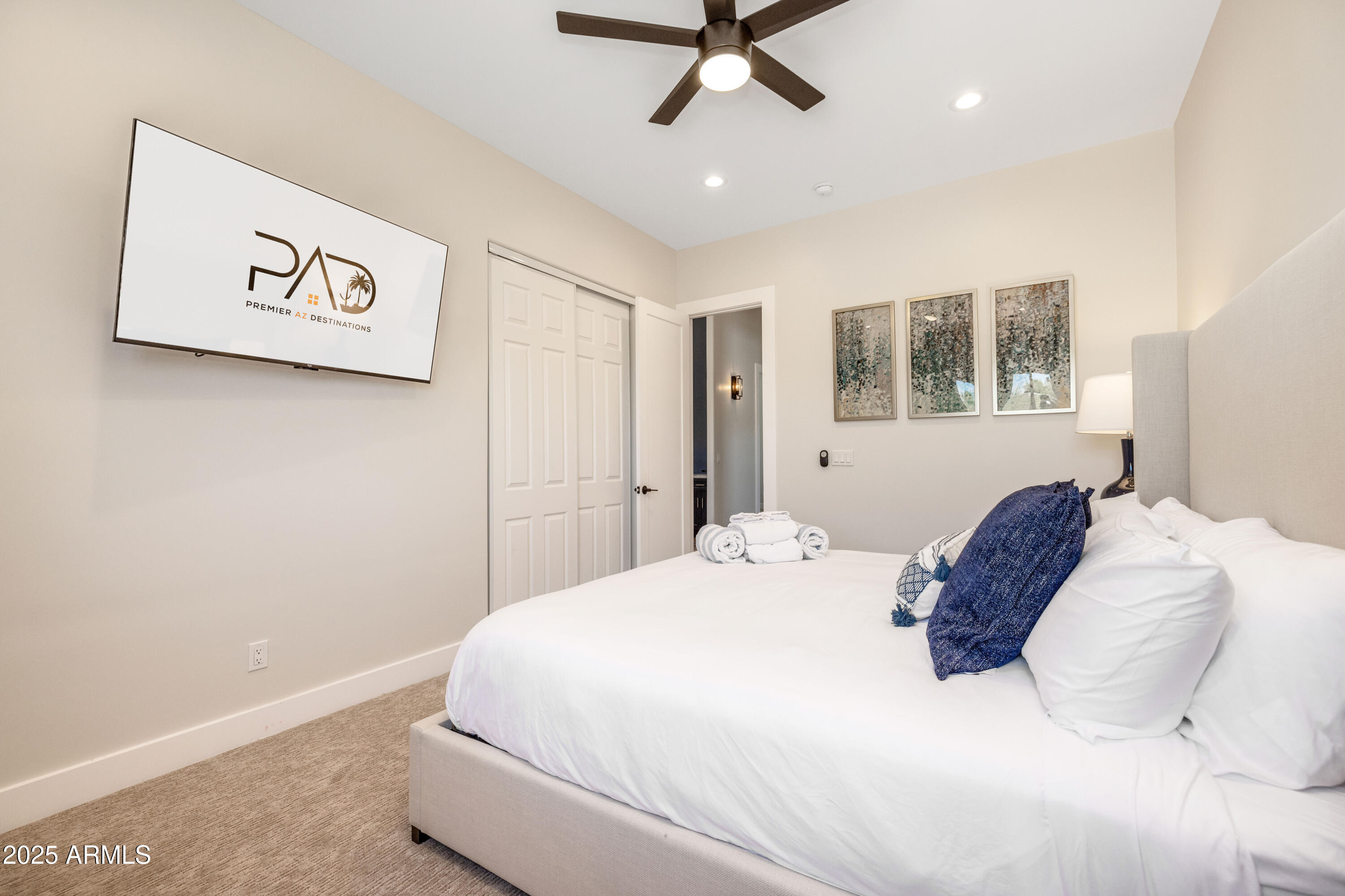PARADISE HEIGHTS - Residential