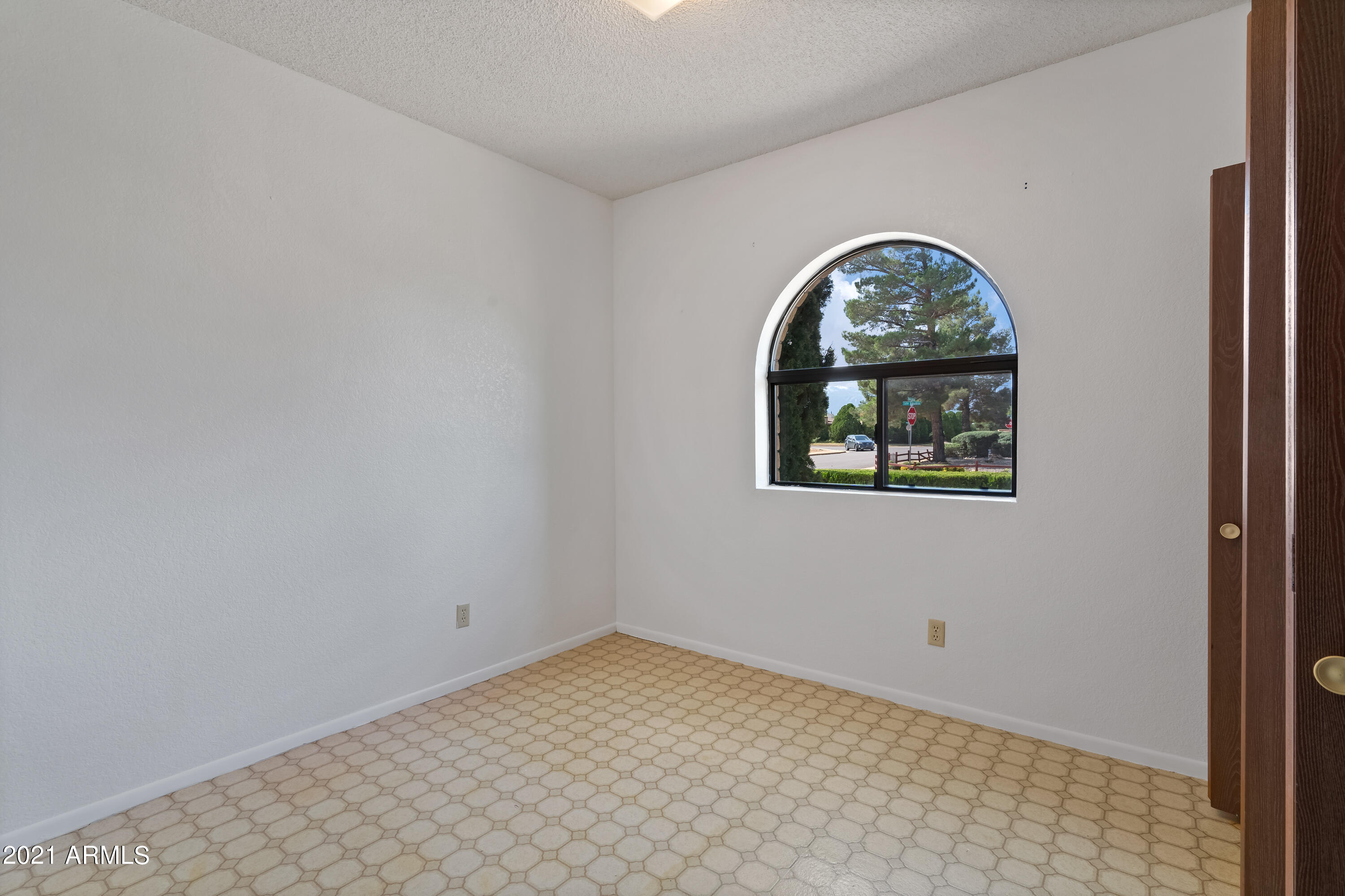 TRACT UNIT 110 - Residential