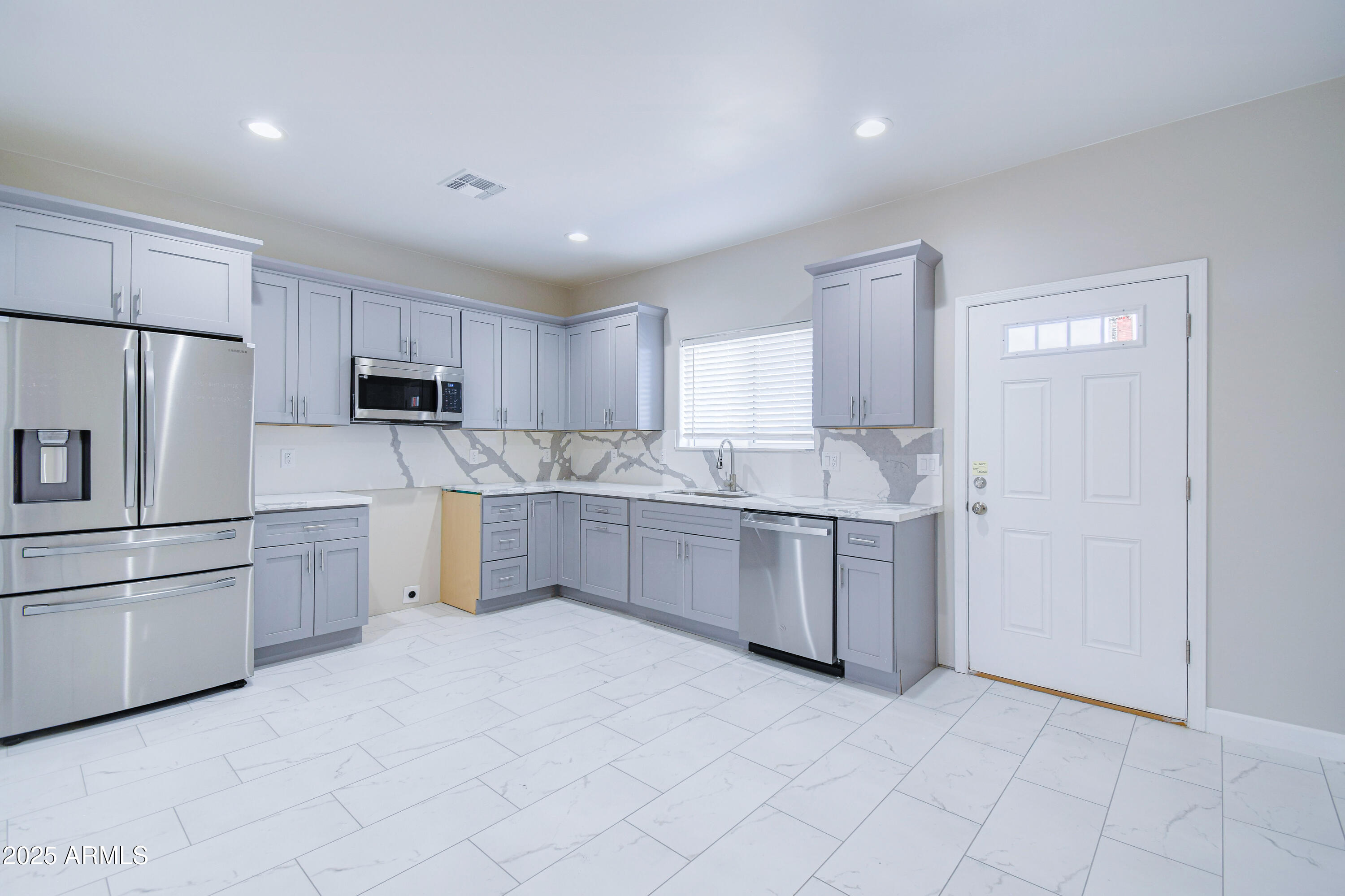 12938 W TARA Lane