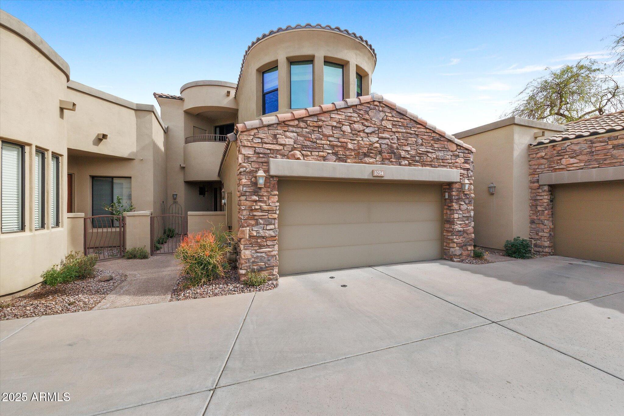 7445 E EAGLE CREST Drive 1094