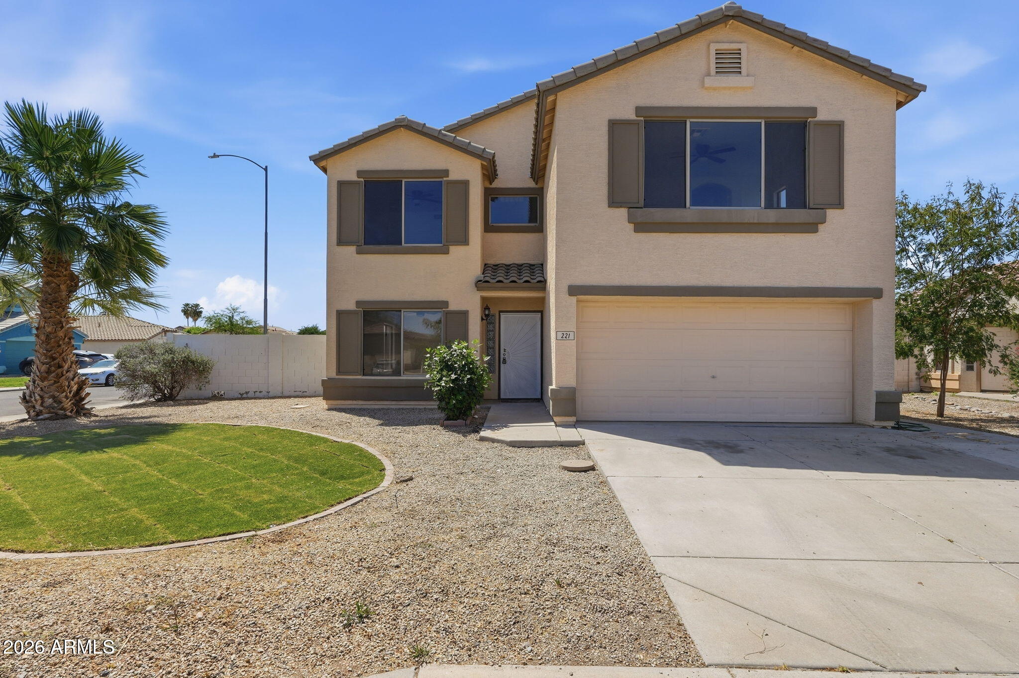 221 E INGLEWOOD Street