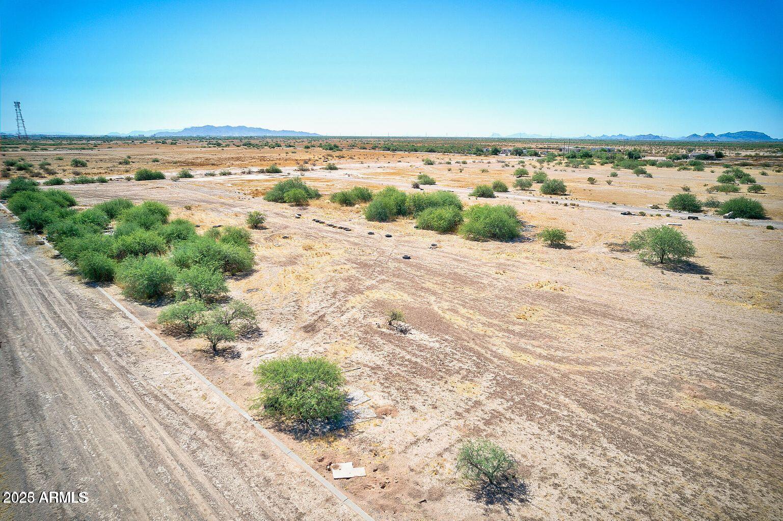 2 W Desert Crest Street 2