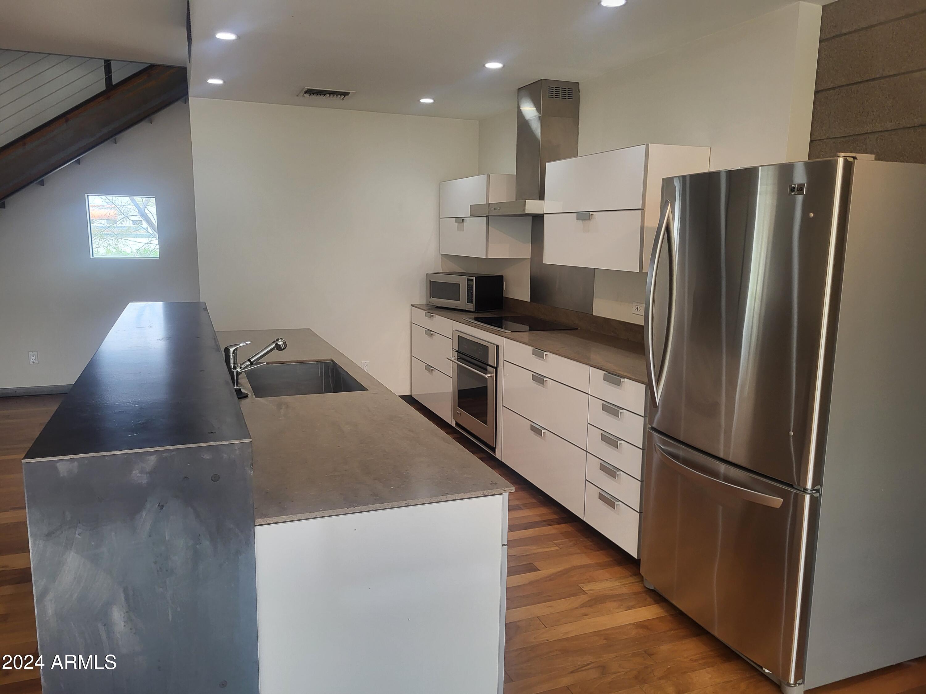 4507 N 12th Street Apt 5