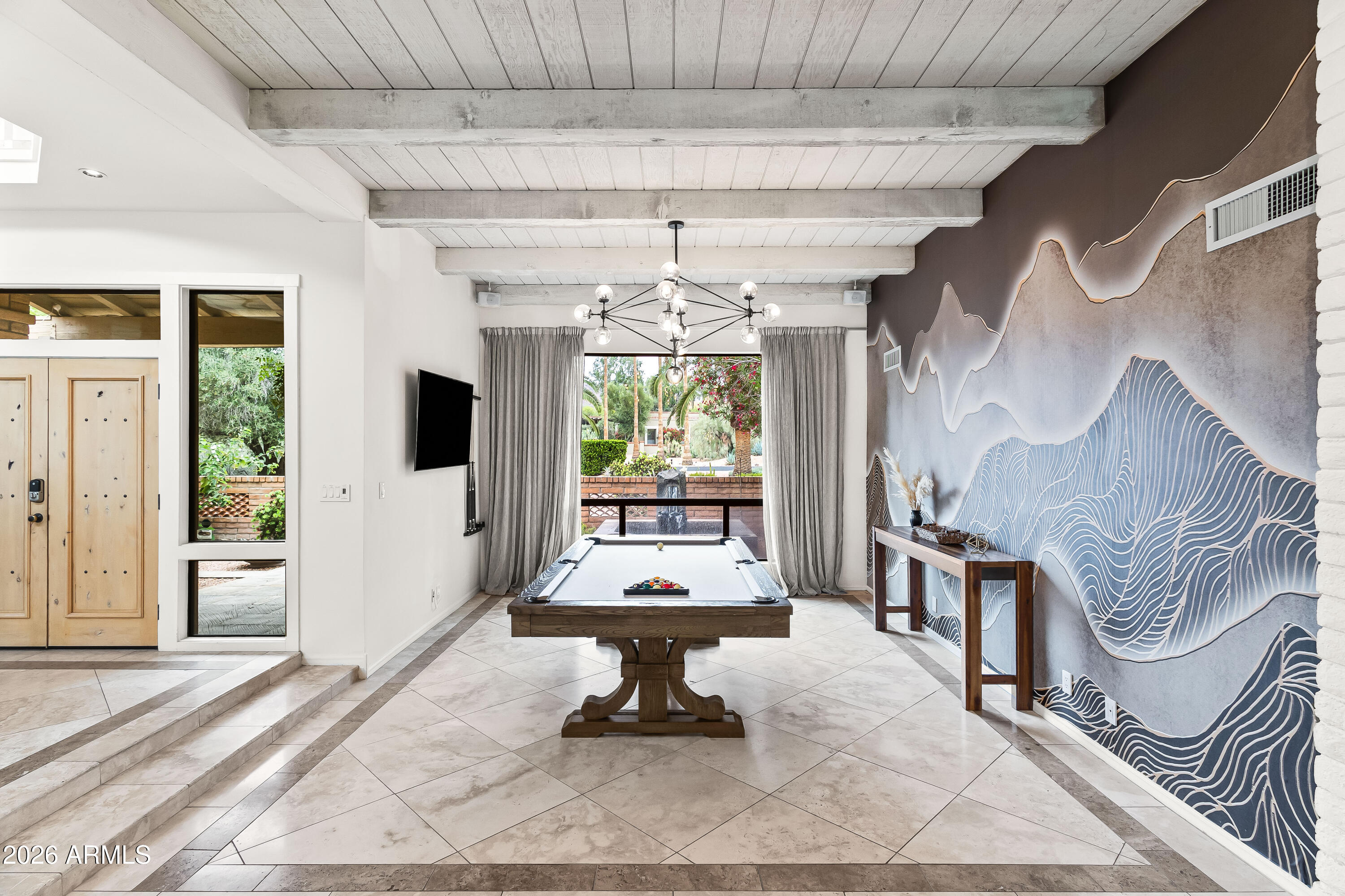 4737 E VALLEY VISTA Lane