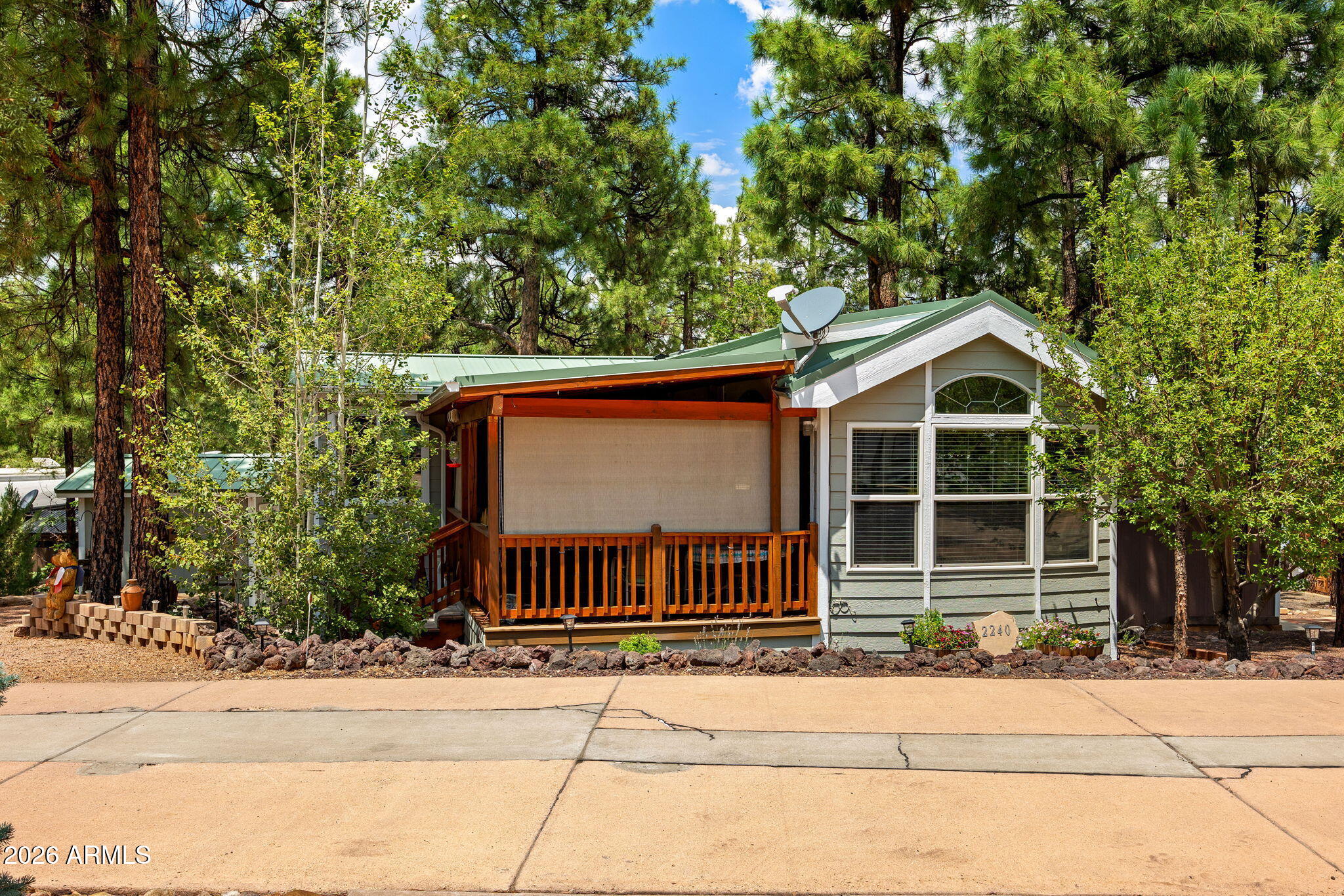 2240 E QUARTER HORSE Way