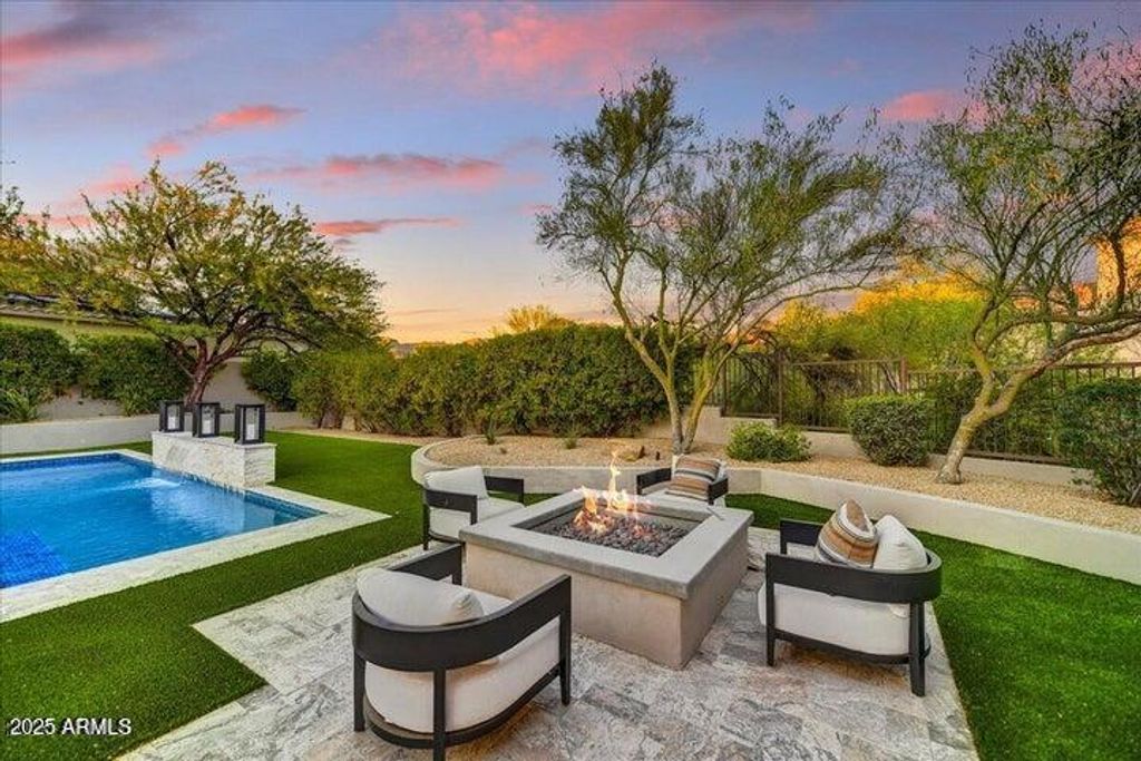 Photo of 9939 E Desert Jewel Drive, Scottsdale, AZ 85255 (MLS # 6903764)