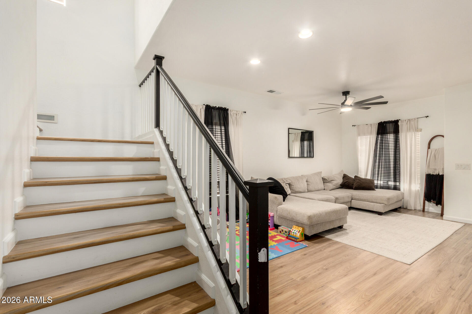 951 W FRUIT TREE Lane