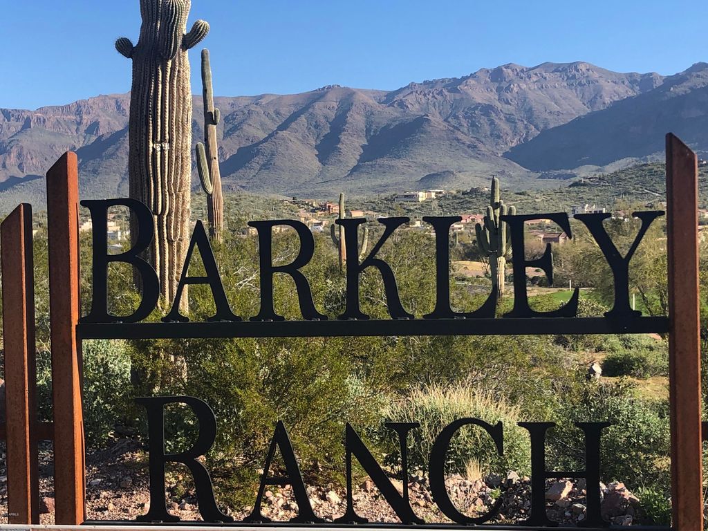Photo of 9609 E Tee Box Court #13, Gold Canyon, AZ 85118 (MLS # 6435802)
