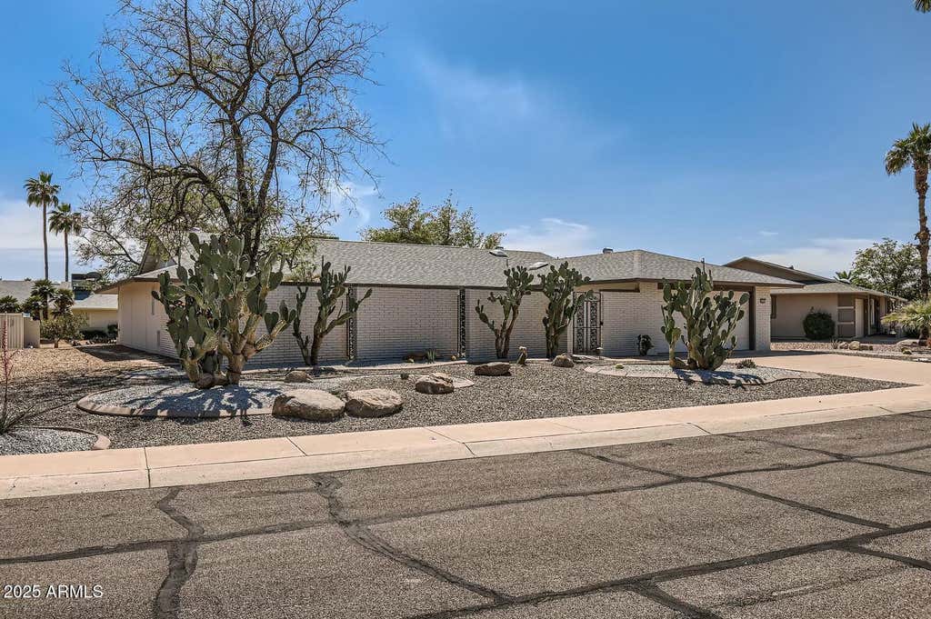 Photo of 12535 W Skyview Drive, Sun City West, AZ 85375 (MLS # 7044770)