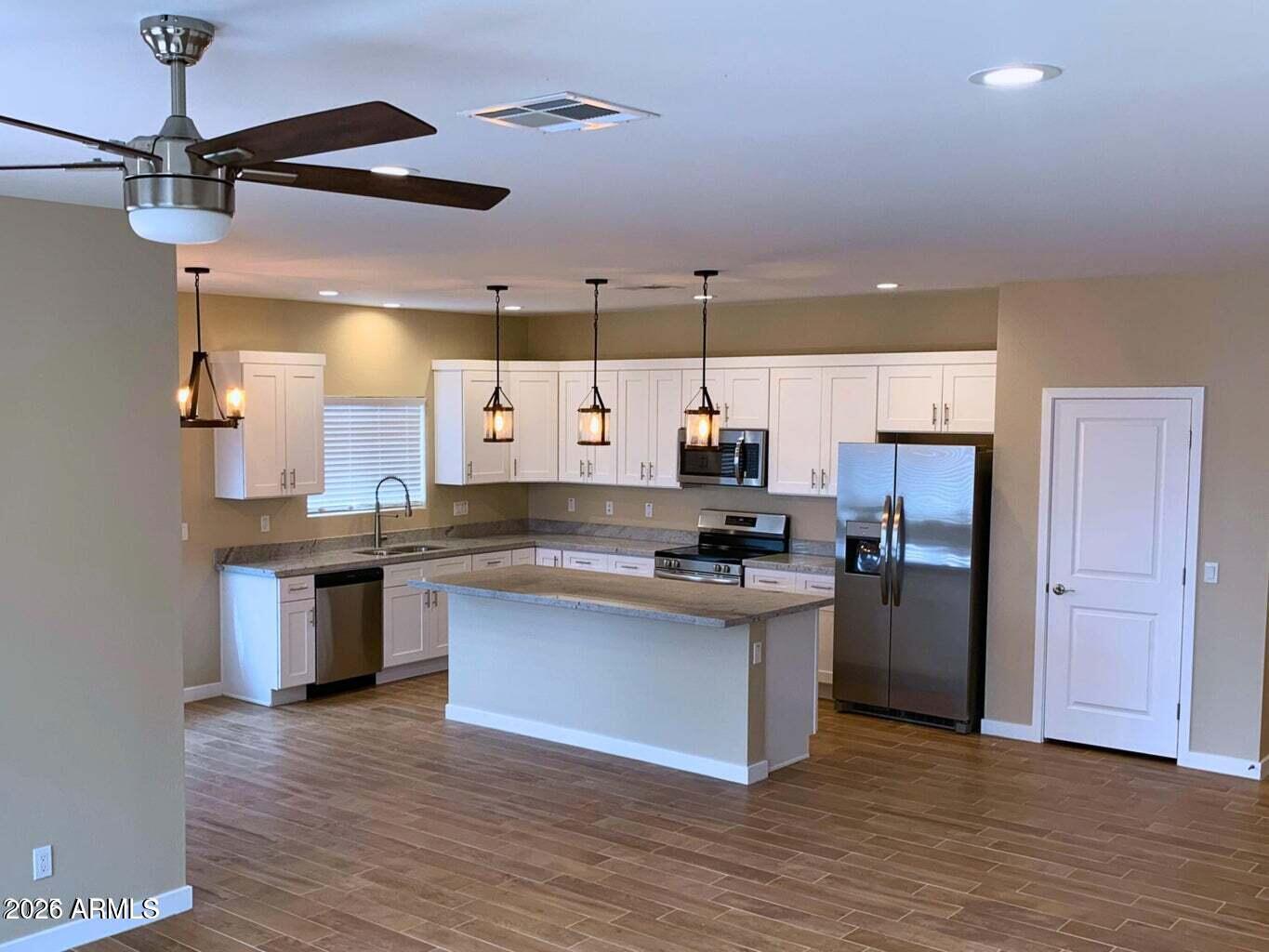 15024 S BROOK HOLLOW Road