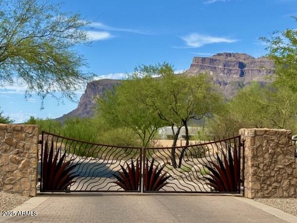 3842 S SUMMIT Trail 13