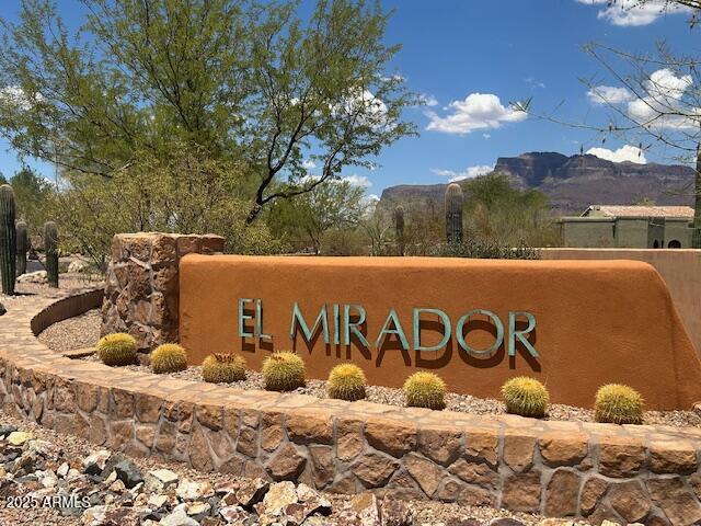 3842 S SUMMIT Trail 13
