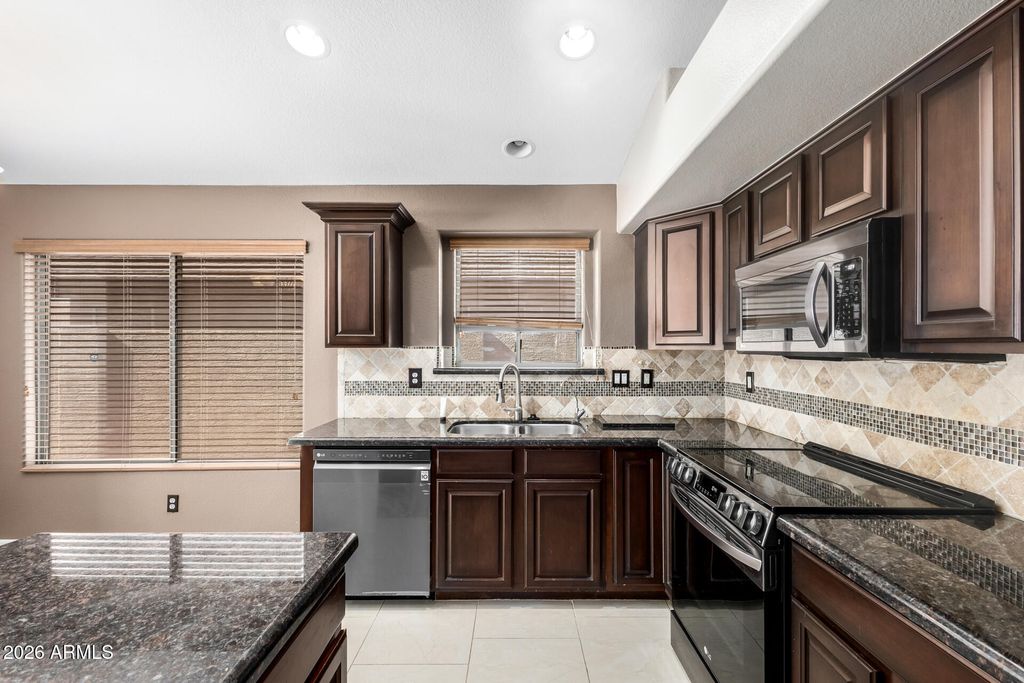 Photo of 43427 W Courtney Drive, Maricopa, AZ 85138 (MLS # 6993029)