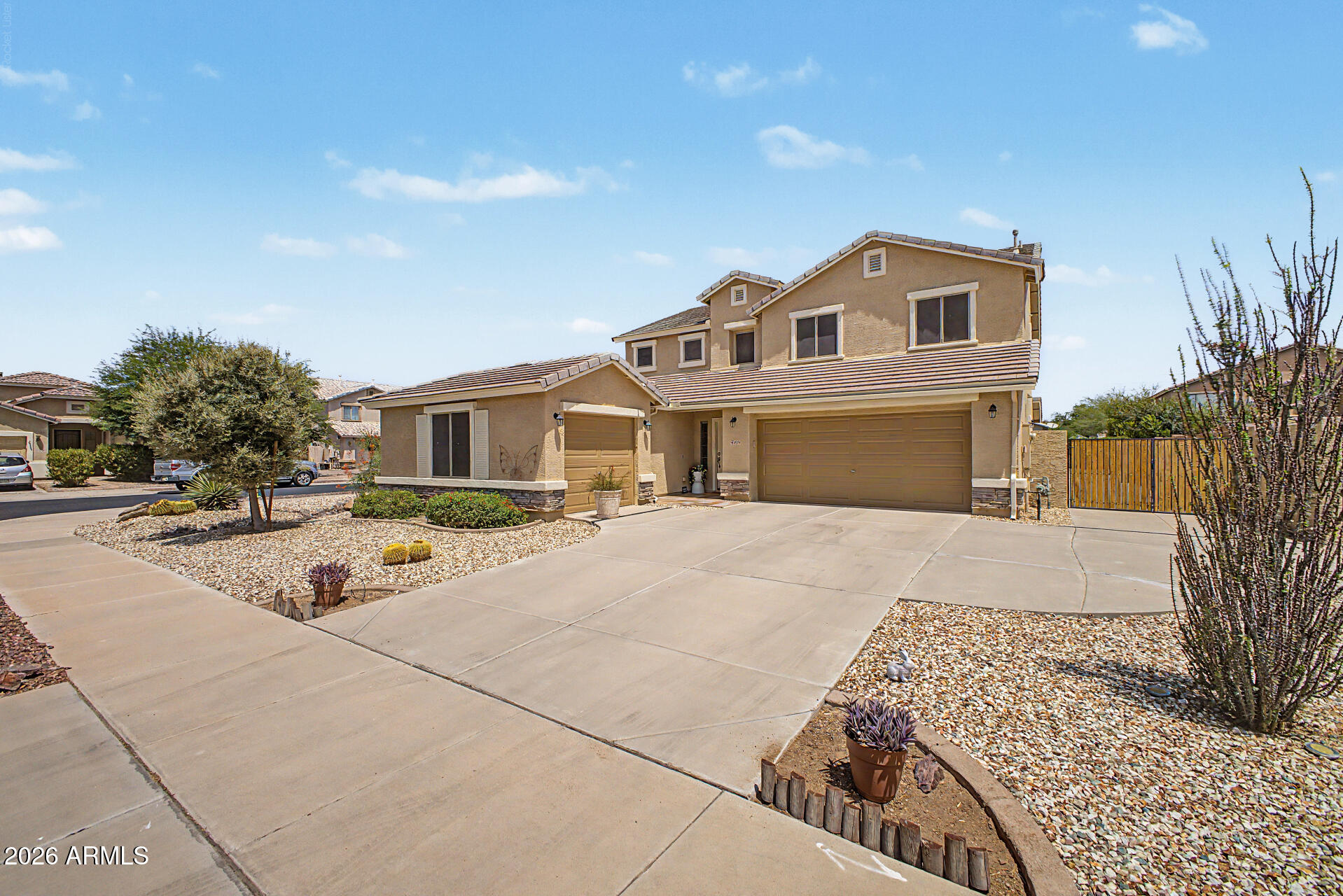 14276 W DESERT HILLS Drive