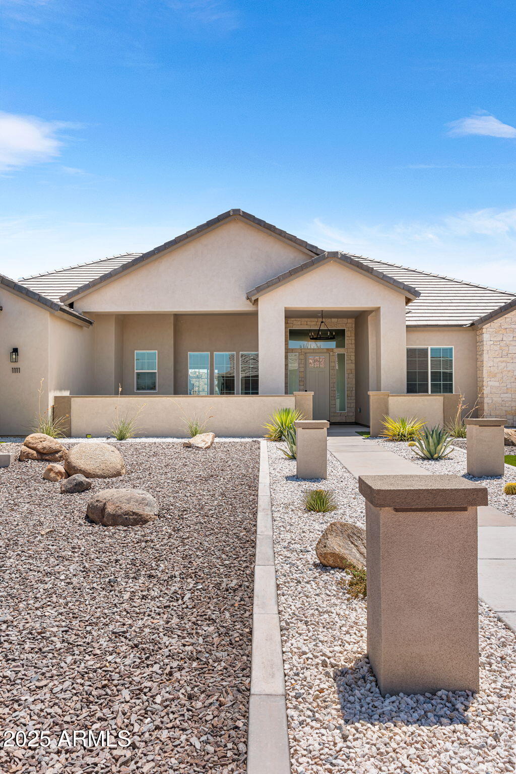 San Tan Valley, Arizona 85144, United States, 4 Bedrooms Bedrooms, ,3 BathroomsBathrooms,Residential,Active,185976